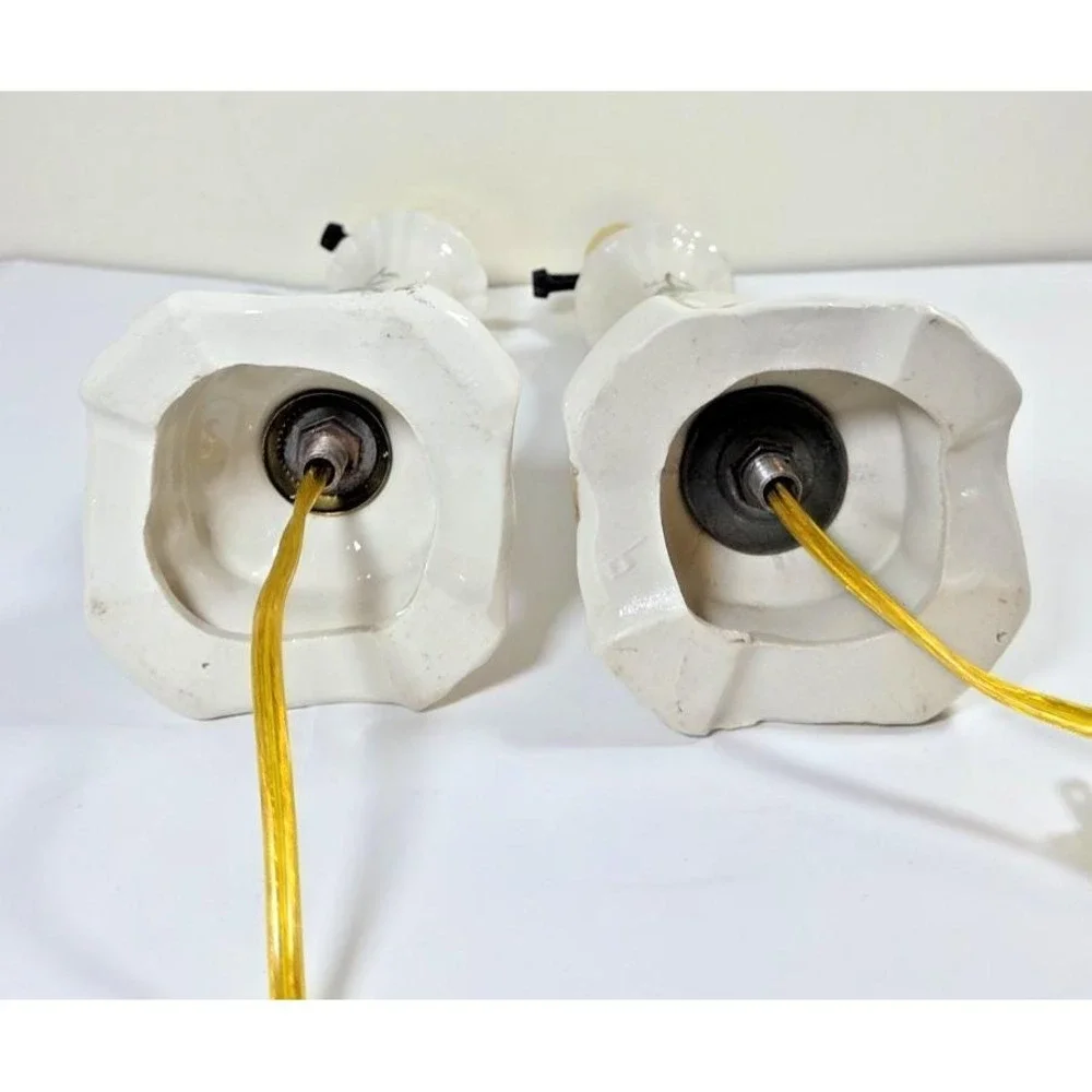 Pair of Vtg Leviton Hand Painted Green Ivy‎ Porcelain w/New Cords